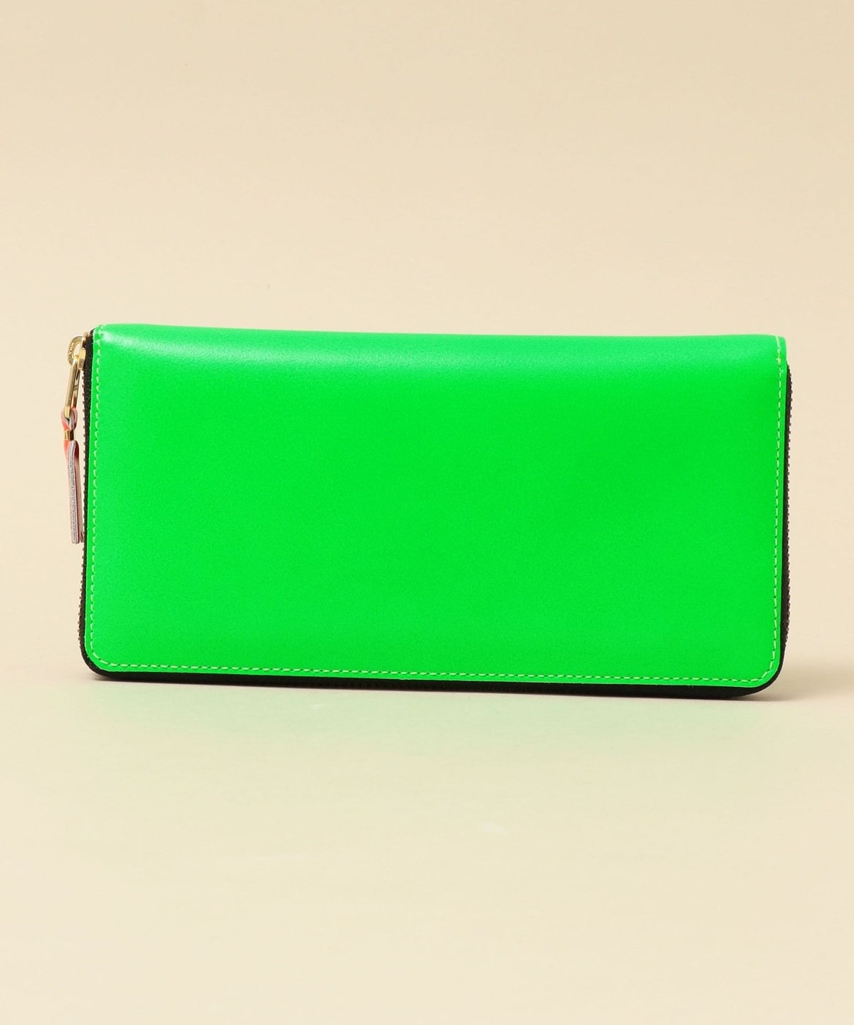 おしゃれなレディースブランドの緑の財布はSHIPSのSA0110SF ZIPです
