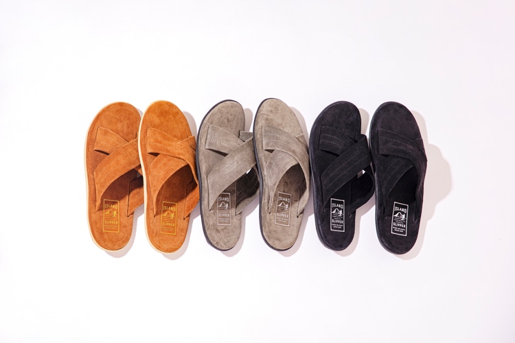 豊富なカラバリに加えてSHIPS別注モデルも揃う〈ISLAND SLIPPER MORE