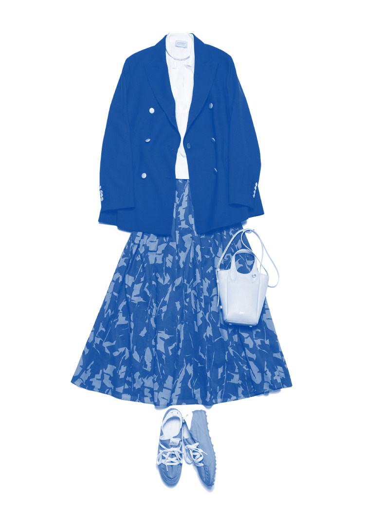Blue Sets the Tone | SHIPS MAG